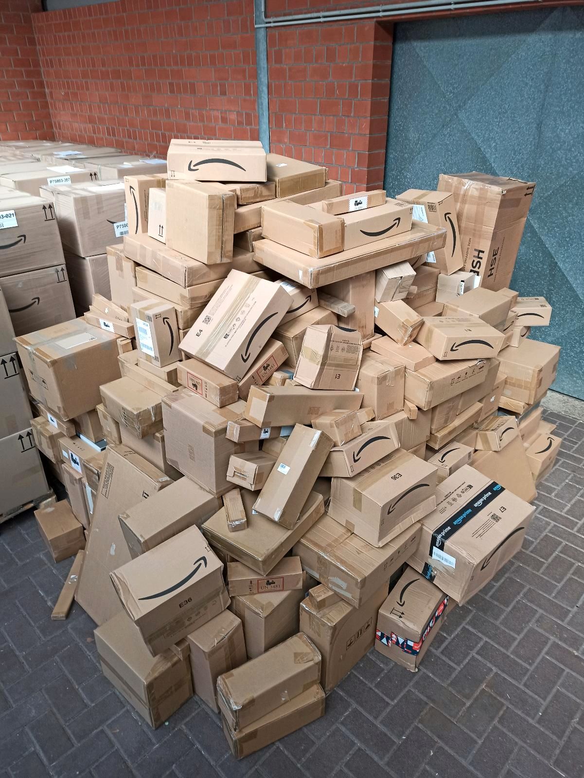 Amazon Mystery Packs - Größe wählbar - S, M, L, XL, XXL